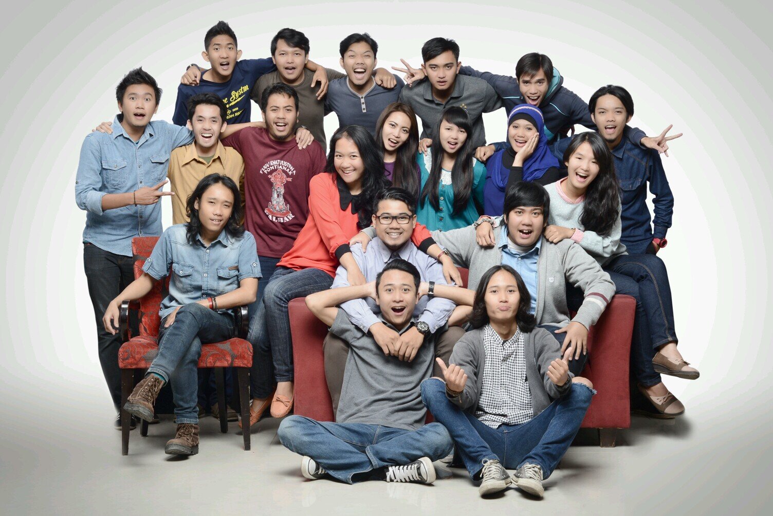 twitter official bapoz crew