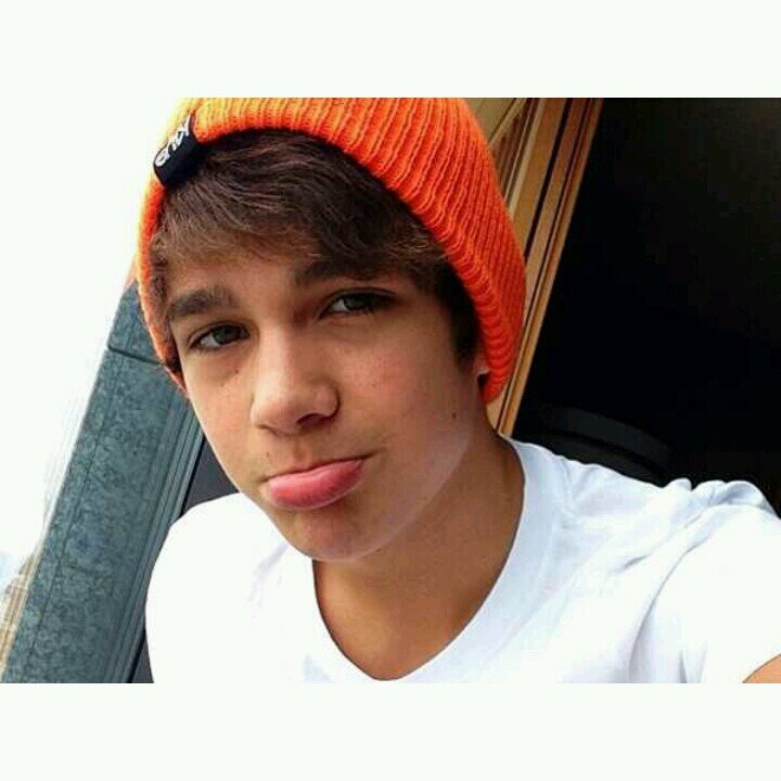 #voteaustinmahone
