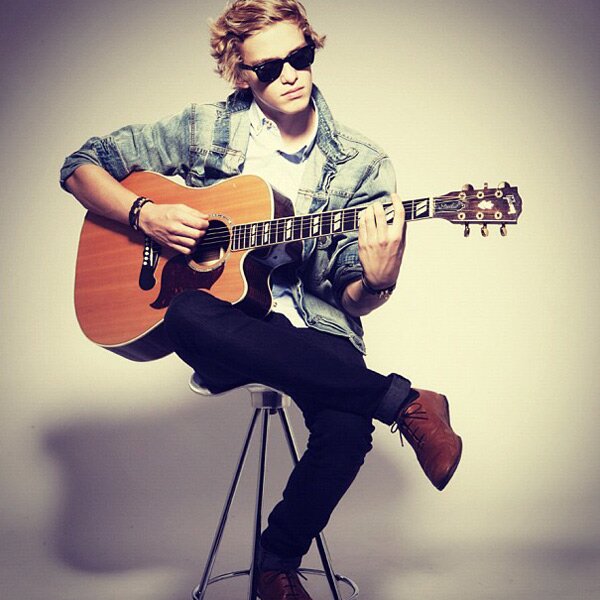 Love u Cody Simpson