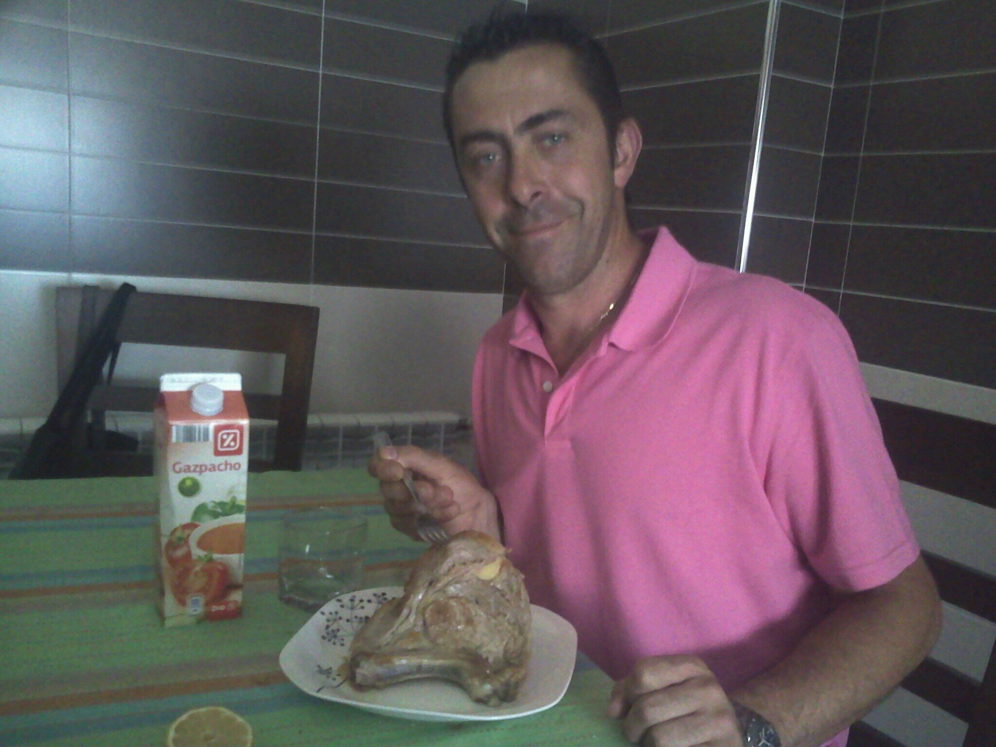 percusionista de A.M NUESTRO PADRE JESUS REDENTOR y amo mi agricultura y sobre todo a mi hija alba y a mi esposa macu