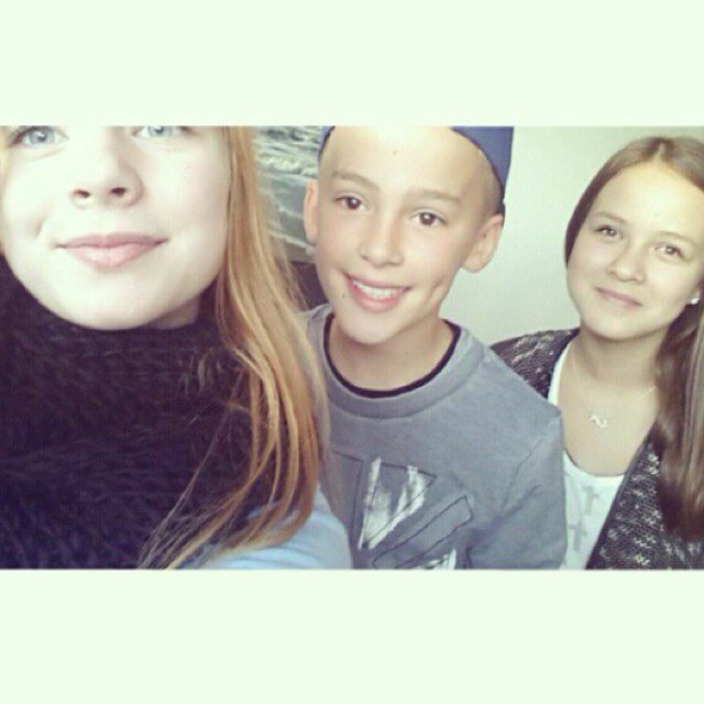 ~ Die ene jongen ~ I love my friends & family ♥ ~