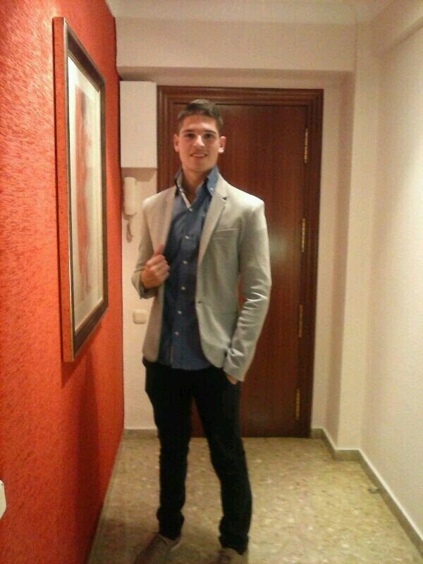 VicentFb's profile picture. Colocado como pases de Iniesta