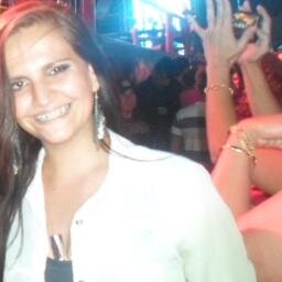 Modelo / Professora de dança / Promoter
 Torço pela felicidade dos outros , gente feliz num enche o saco  Bjooooos Doooooces . Aôoww Rozetaa !!