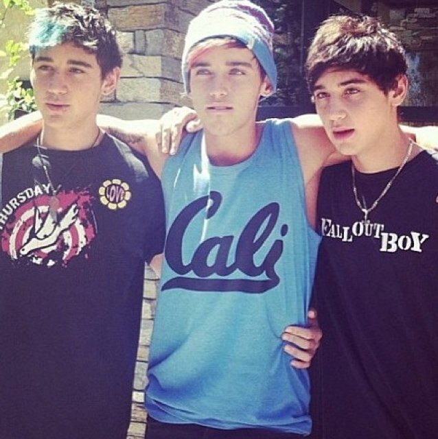 JANOSKIANS=MY WORLD
