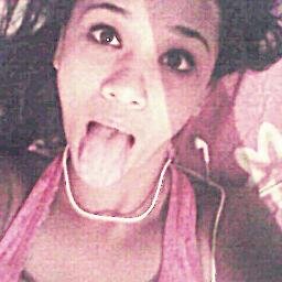 - Prazer Uma Pequena AmendoaBoba De Deuss ;)))