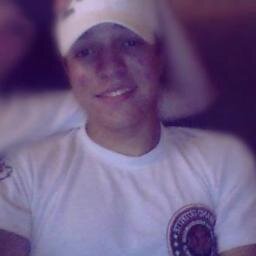 trabalho como Dj,sou da Agência Over One Djs e sou muito fã da dj Mayara Leme :33 e sou forte,lindo,sexy sqn D: 2 beijos s2