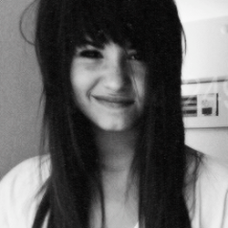 And I am here only for you, @ddlovato. #1001