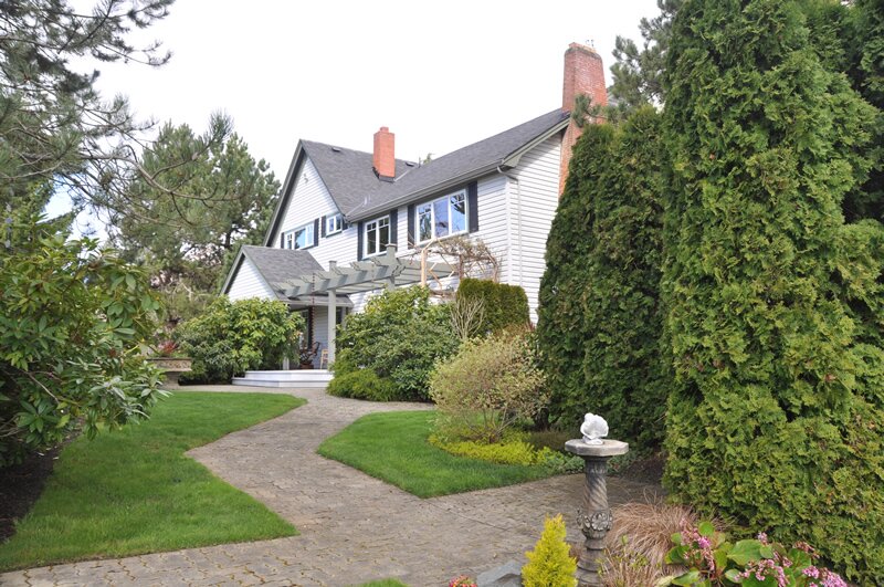 New Bed and Breakfast in the Cowichan Valley