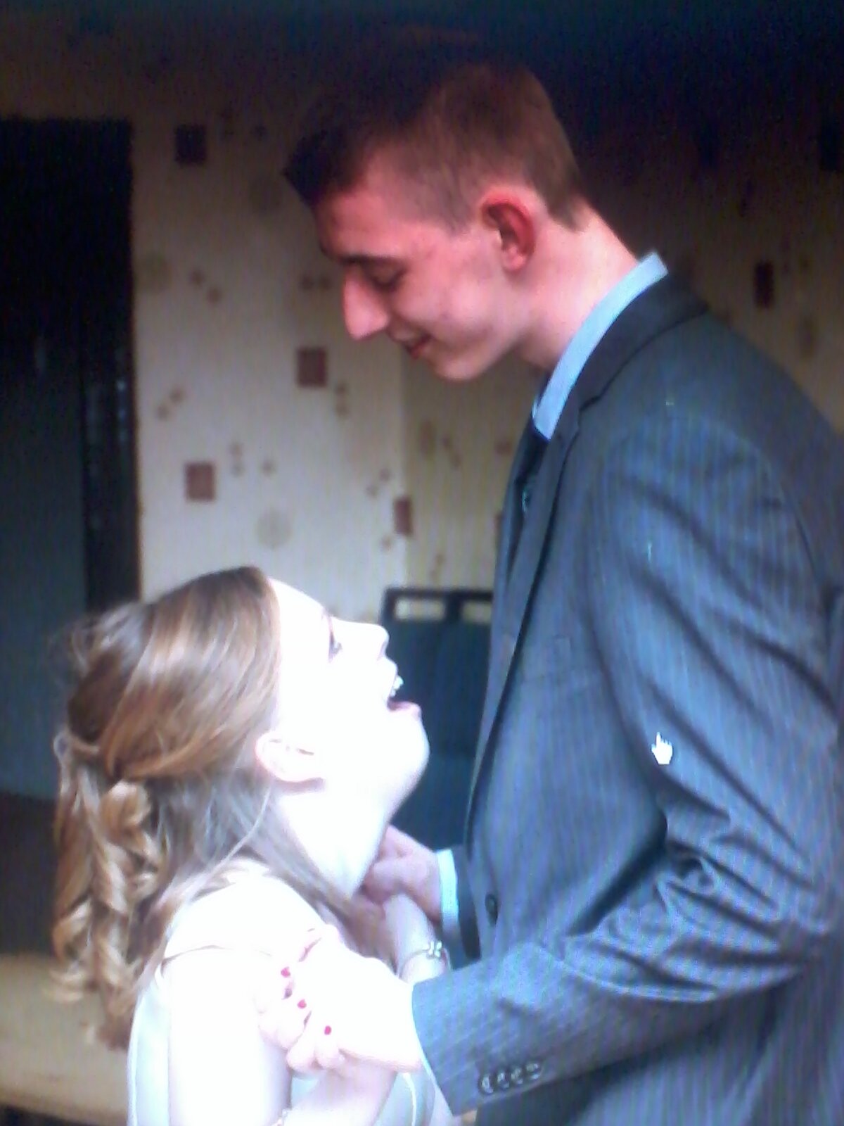 love my boyfriend lodes he means the world to me hes too amazing to let go off me and him forever xxxxxxxxxxxx