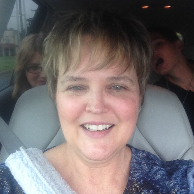 love my family,friends,teaching & social media. My kids are my joy. Lord, grant me the grace of wonder.
