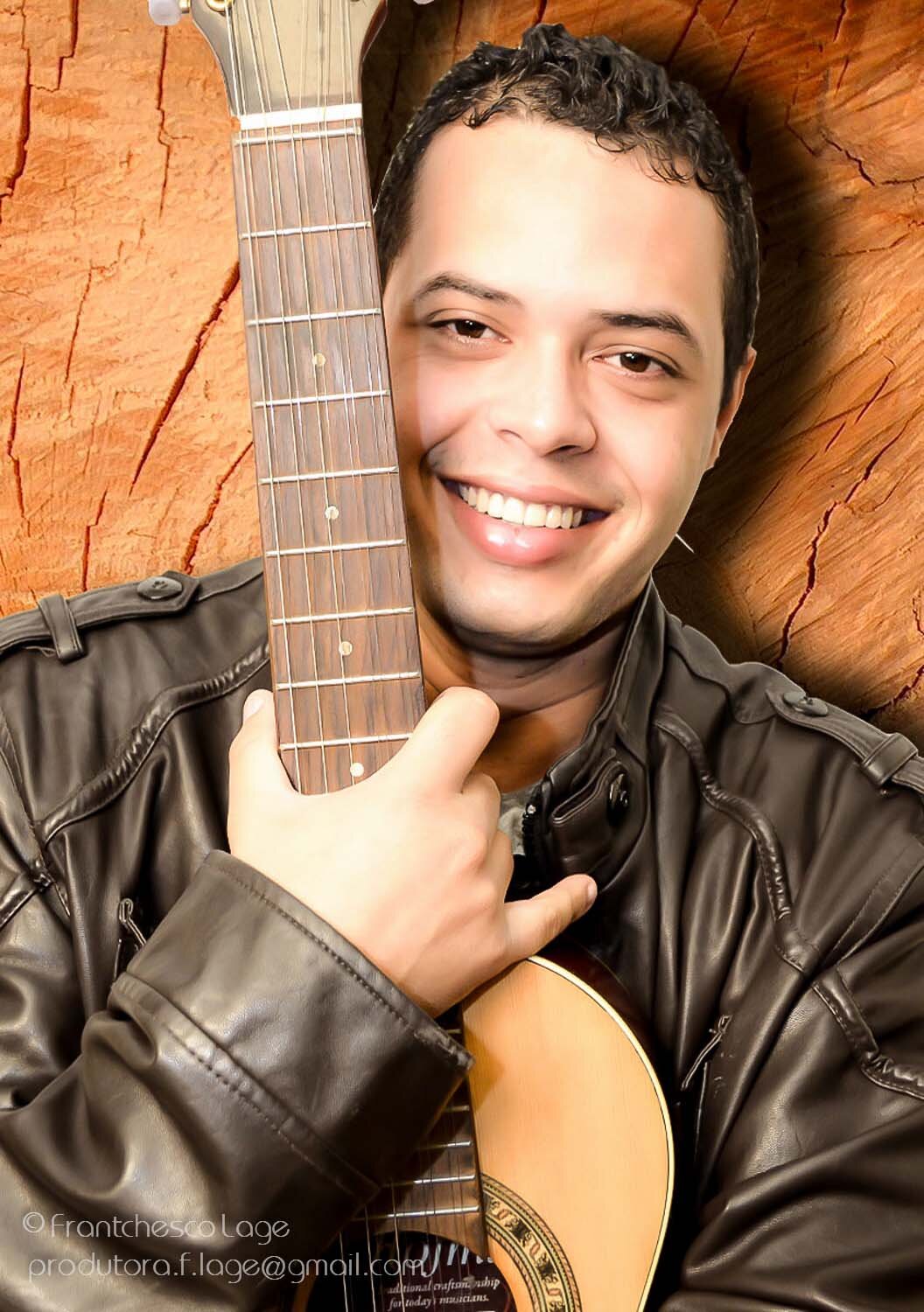 Sou Luiz End musico caipira,representante do verdadeiro sertanejo tocando musicas desde Tião Carreiro,Trio do Brasil, Eduardo Costa e etc...