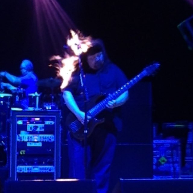 Dreads, Earthragz, No shoes, Band hat with
Pins, and very Dirty. Look for me at the
#WSMFP show