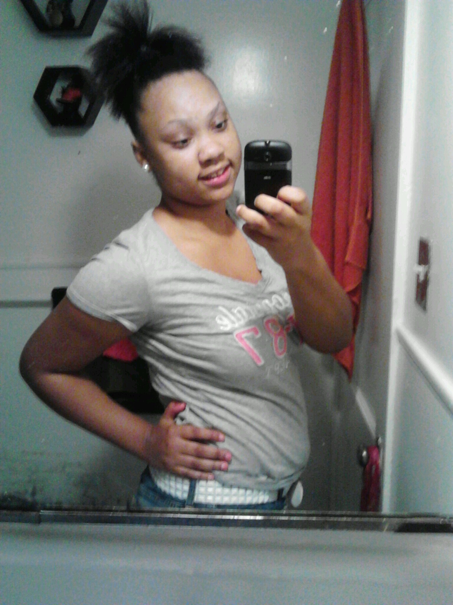 Mhy Name Is Diamond . I Go To Rogers High School Ball Is Life . Follow Mhee On Ig @Diam_SoLoved . Kik Mhee At Diam_SoLoved