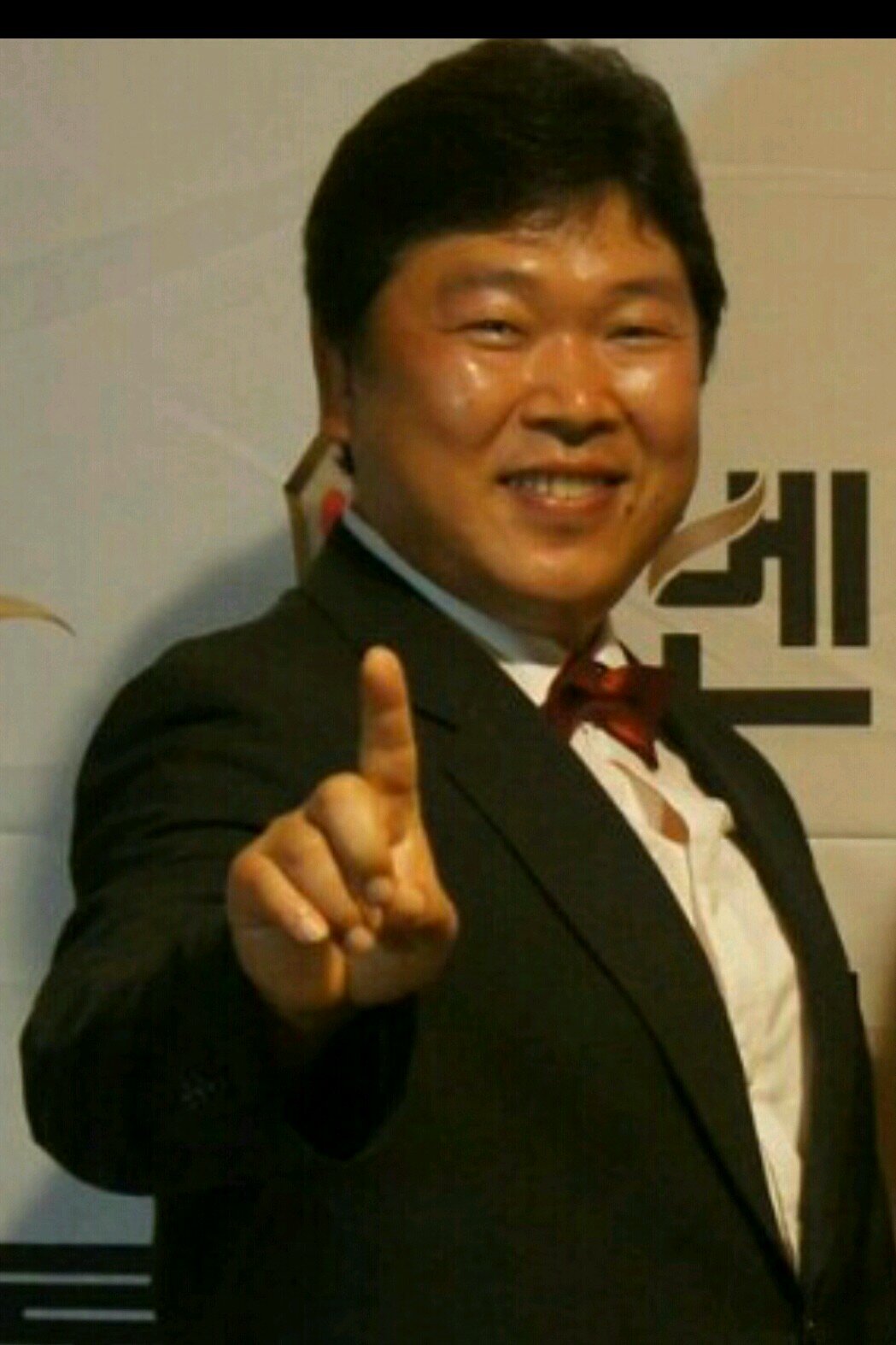 youngyoung2015's profile picture. 