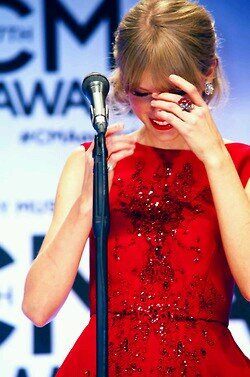 #swiftie #teamfollowback