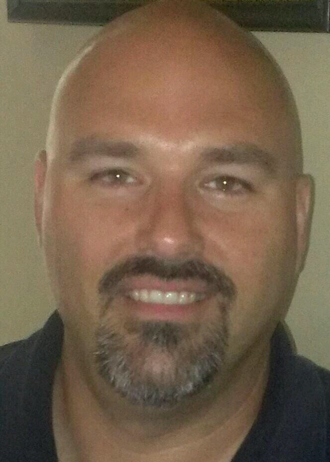 Christ follower, proud dad, growing life coach to truth seekers, love to challenge the process & see people win!