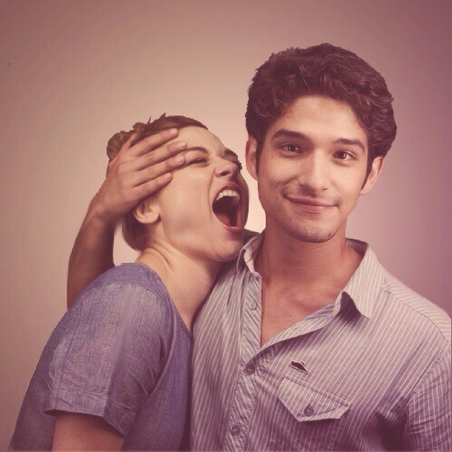Hey i just gave you a free follow, please follow @teenwolffeelsss ♡