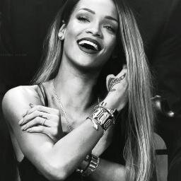 Living life recklessly. [FL RP | Singer, Dancer, Designer, Model | Lea and Boo are my world]