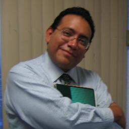 Informatico, catedrático y autor de Fundamentos de programacion
