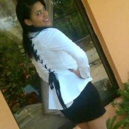Las cosas no siempre son lo que parece. Solo creo en mi Dios y se que el cree en mi! Amo a mi familia y a mis amigos.