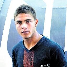 CvmAgus's profile picture. ♥ Dios me dio el don de jugar al fútbol, y el resto lo conseguí porque me cuidaba y me preparaba ♥