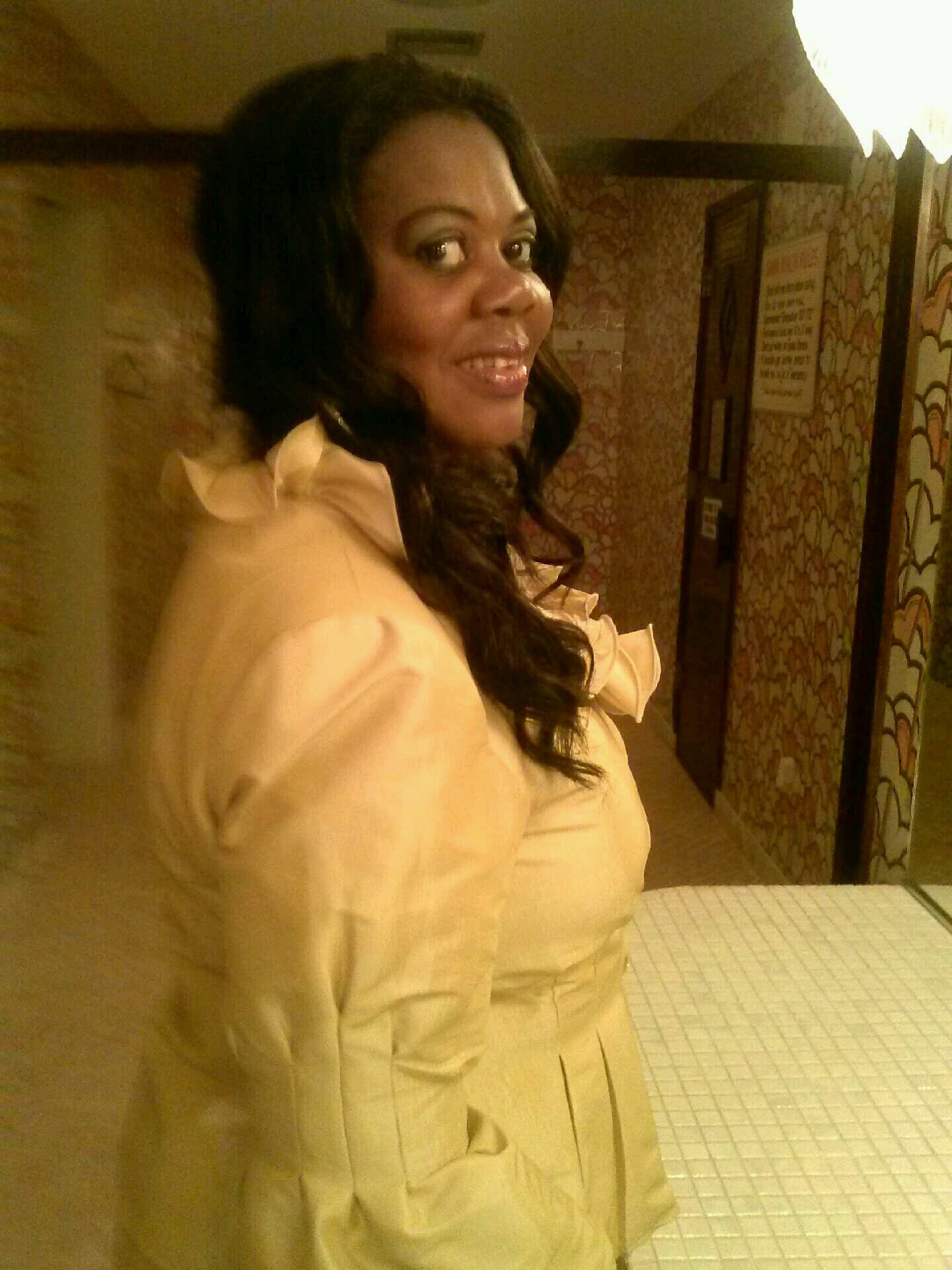 I am kind, loving, and easy to get along with , i love to have mad fun and would love to visit London,Paris,Ghana, and Nigeria
  some day cheers..