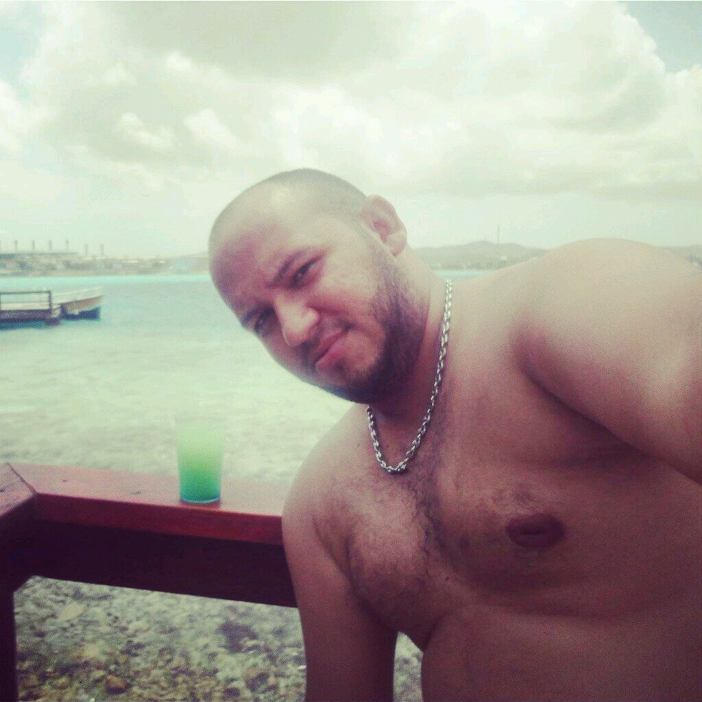 Robmcbo's profile picture. 📍Maracaibo, Ve🇻🇪