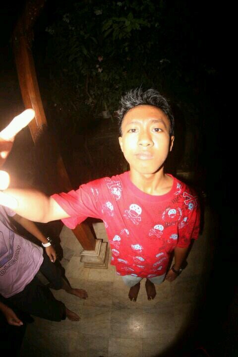 Stay Dueg Ajak Stay Keren