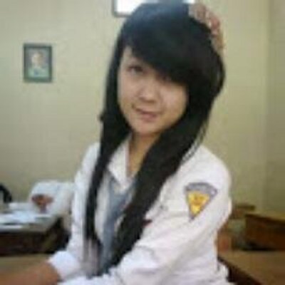 Cewek SMA on Twitter: "Saya menambahkan video ke daftar ...