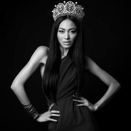im aurelia beuaty and a baest