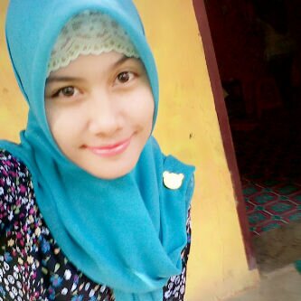 RiyantinieFK's profile picture. Cinta itu keikhlasan :)