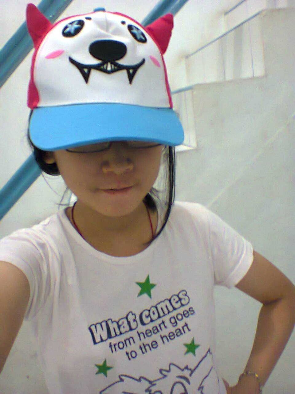 Blue ♥
L.O.V.E 
Let's be friends ^^ Love ya ! ★