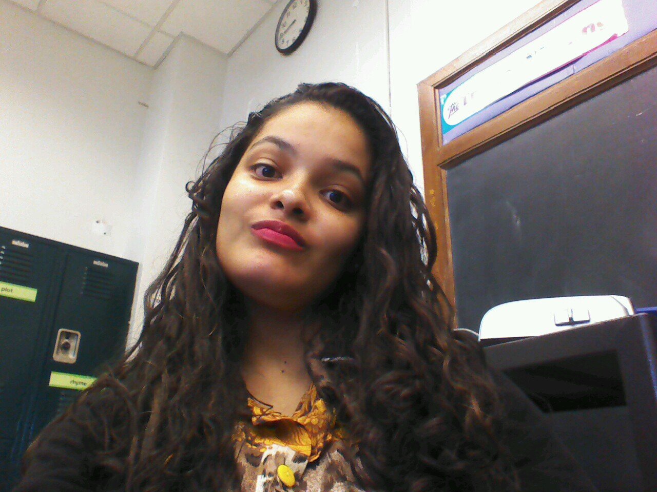 Dimples1223's profile picture. Some people say you cant live without love, I think oxygen is important!