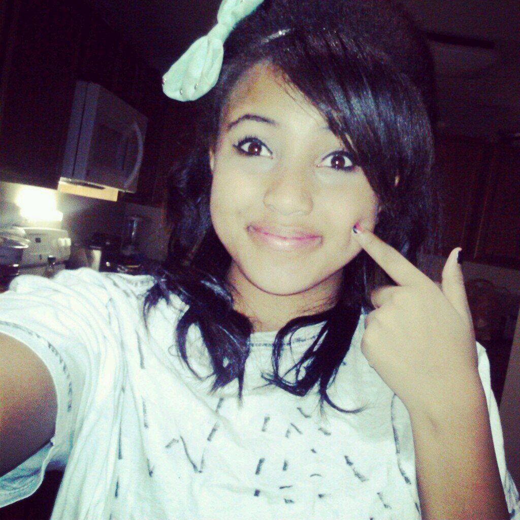 haha hay follow me plz and ill follow you haha okay bye now