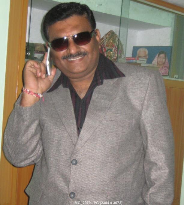 Mukesh Verma, Living in Delhi, Permanent Residence in Saharanpur (UP), Three Years Diploma in Electrical Engg. from K.L.P. Roorkee in 1987-90, Manager Sales.