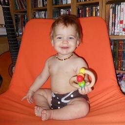 PicklechopsMama's profile picture. Anglicised American, wife & mama to Picklechops!