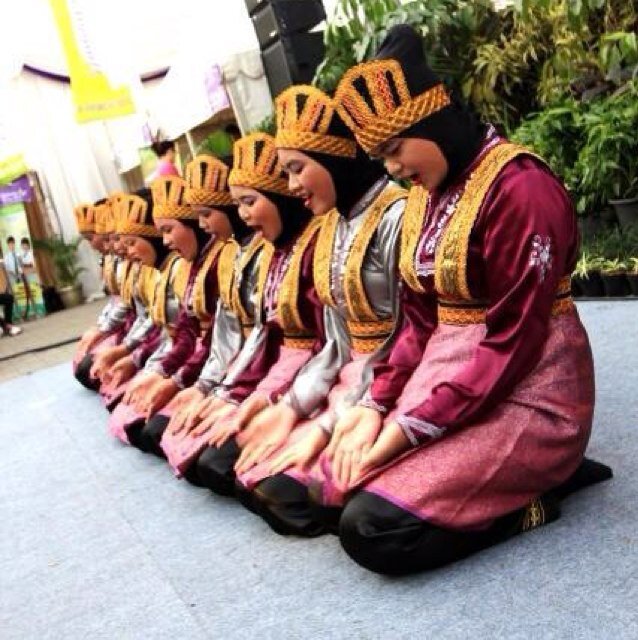 Ratoh Jaroe of SMAN 54 Jakarta           Contact Person :   Najwashabirrr (line)        081286959566  Syahzechan (line)       085695743169