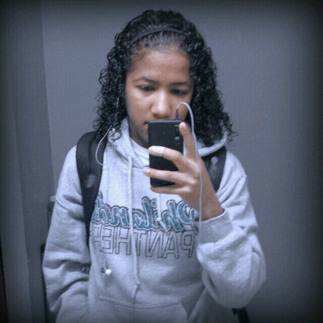 born sinner repenting for her sins. sophomore in college majoring in political science. single & taken at the same time. (HOU✈ARK).