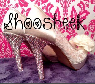 (Formally Reamerella) Swarovski Crystallised Converse and Nike Blazers customised to order! We also sell gorgeous handbags, scarves and Jewellery! Book a party!