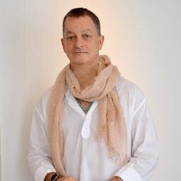 A Modern American Monk giving you the meditation tools to live your life in the modern world. Be well.