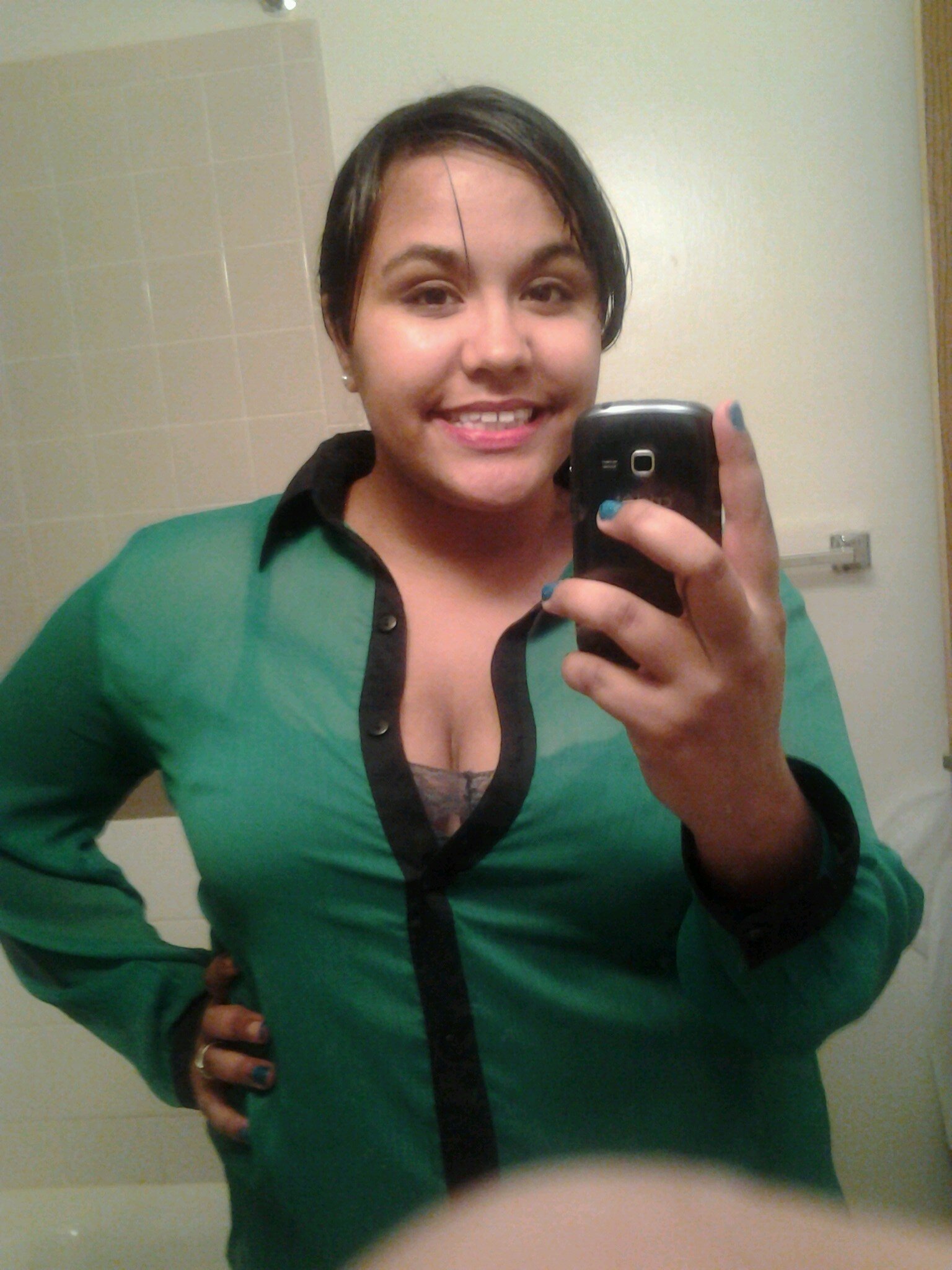 Follow me. I'll follow back.  ...#virgo #proudmama c: