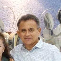 Ingeniero Civil y Doctor en Gobierno y Gestión Pública. Socio en Grupo Neocali. U. Marista; U. Anáhuac Mayab. Partido Acción Nacional.
