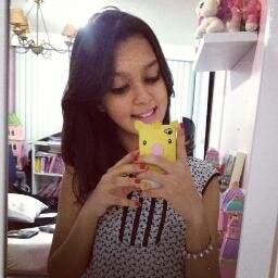 Deus, twitter , musica & amigos ♥ segue ? Sigo de volta. ;33