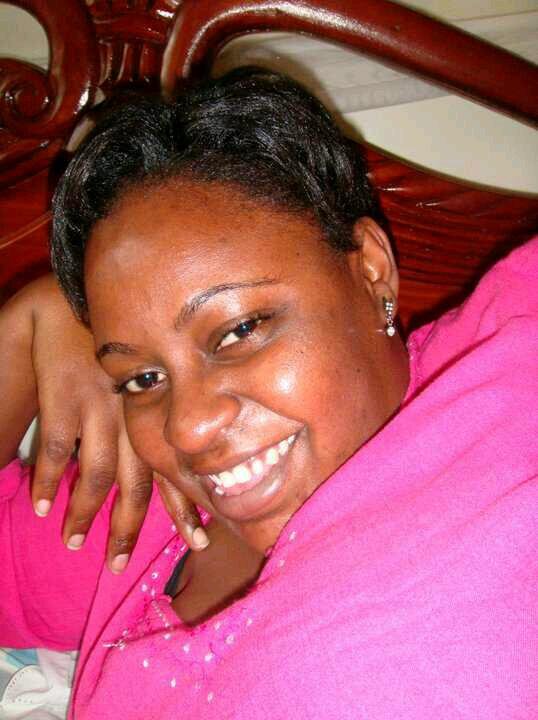 Full figured African woman