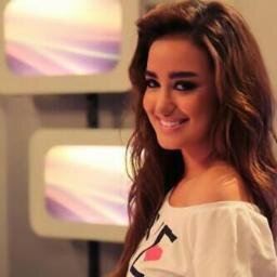 ‏‏#هلاليون_واشربوا_من_البحر( لو تحب ألفين مرة بالعمر.. ما انت عاشق وانت ما تحب الهلال )#فارس الروضان (الهلال مو عاجبك فالجدران لم توضع عبث)