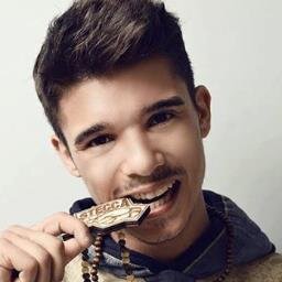 Vivo per Emis Killa,Moreno e Fedez!!!!!!!!!!!!! 3