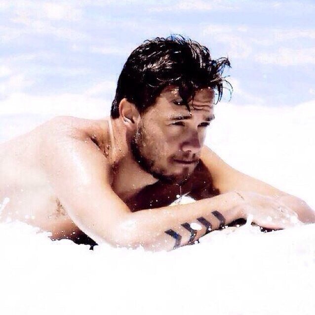 (ू•ᴗ•ू♡) hey cutie, if you don't already, please go follow @11InchWonder and @MISSIONARRYx (ू•ᴗ•ू♡)