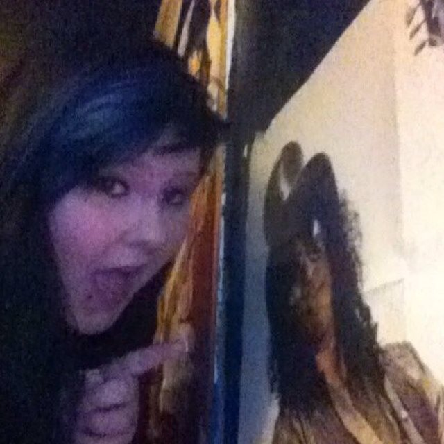 LaurenAnnGaskin's profile picture. @Slash 9.10.12;28.02.12- My Idol;My World - Slash DM'd 17.10.13 - @bumblefoot Follows+Tweeted