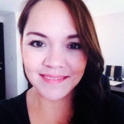 DISEÑADORA GRAFICA, ESPOSA Y MADRE