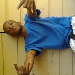 D $ B Lt...$wagg Expert..Fan of the lions..I like women. I love women.